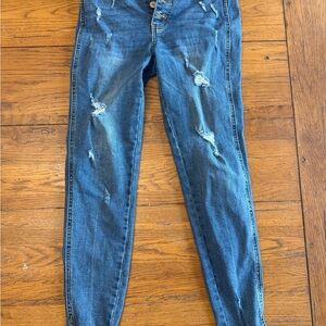 KanCan Distressed Ankle Length Denim Jeans in Blue